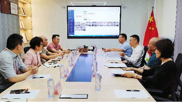 堅(jiān)定信心·共同成長——南山區(qū)委蒞臨文豐裝飾調(diào)研指導(dǎo)