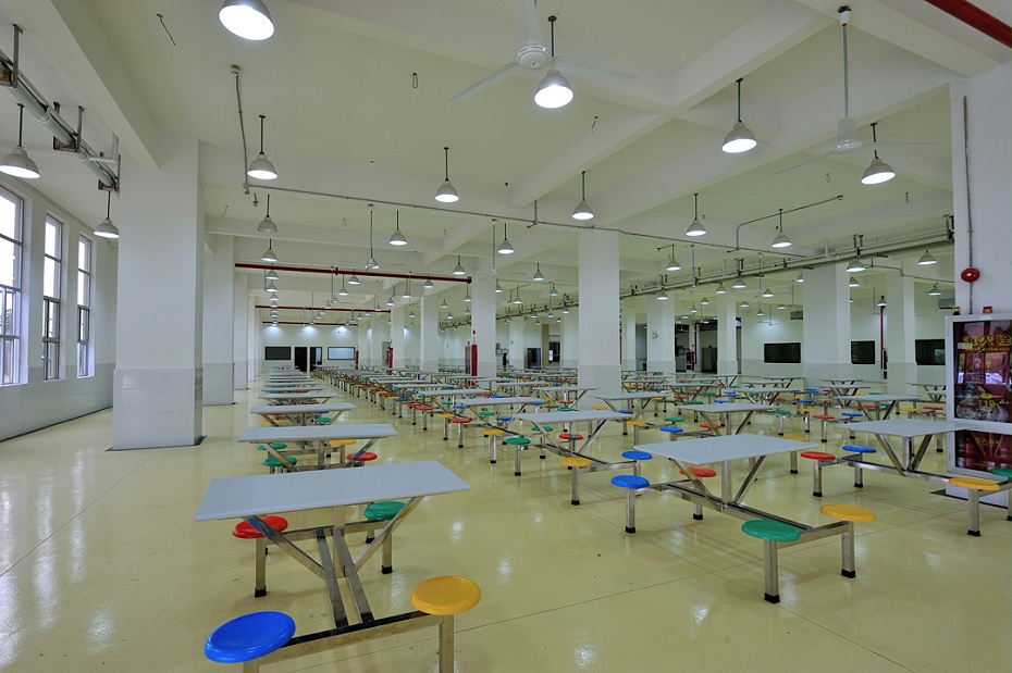 廠房室內(nèi)裝修設(shè)計