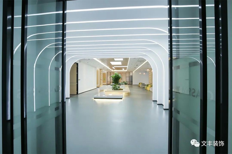 深圳辦公室裝修設(shè)計
