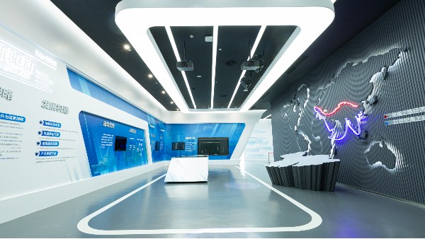 四點(diǎn)告訴你為什么展廳設(shè)計(jì)一定要找靠譜裝修公司